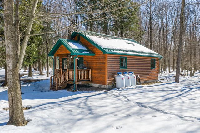 163 Callahan Road, Burke, NY 12917