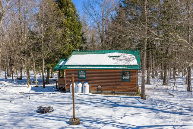 163 Callahan Road, Burke, NY 12917