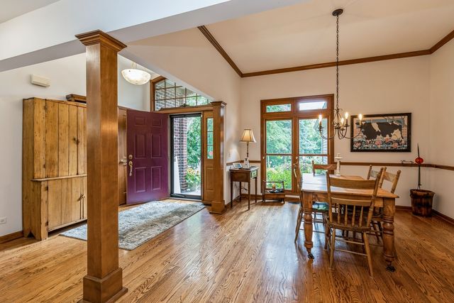 8N681 Edgewood Road, Elgin, IL 60124