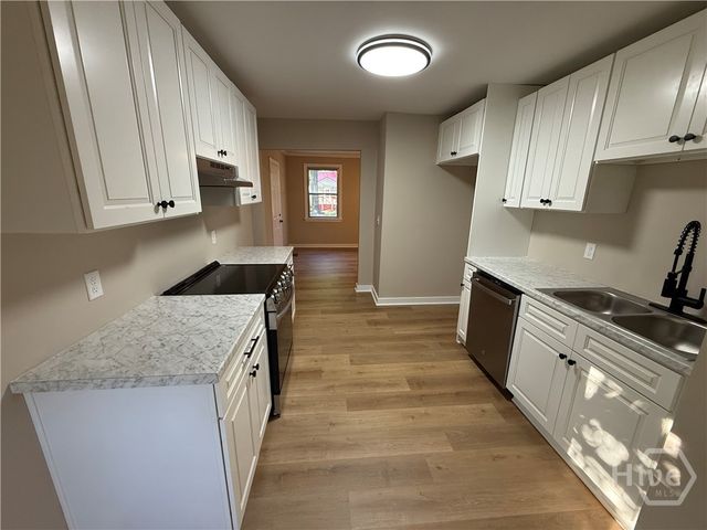 2224 Greenwood Street, Savannah, GA 31404