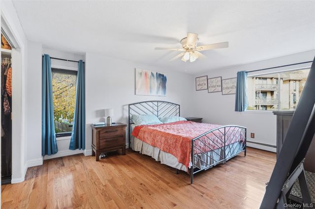 11 Granada Cres 6, White Plains, NY 10603