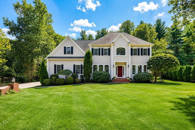 23 Lenox Dr, Franklin, MA 02038