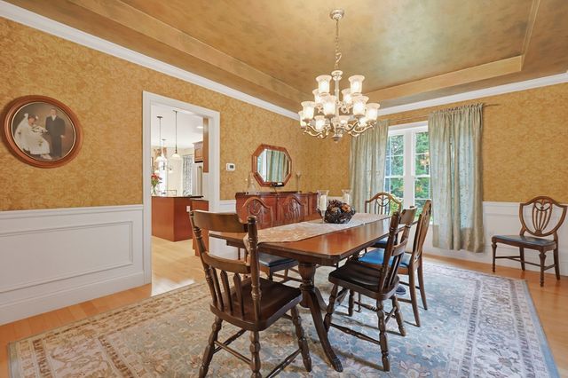 23 Lenox Dr, Franklin, MA 02038