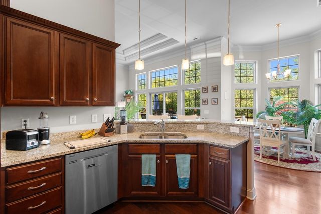 9060 Abingdon Dr., Myrtle Beach, SC 29579