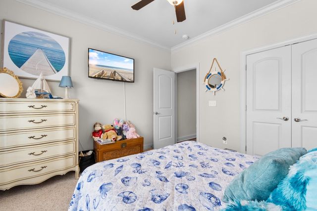 9060 Abingdon Dr., Myrtle Beach, SC 29579