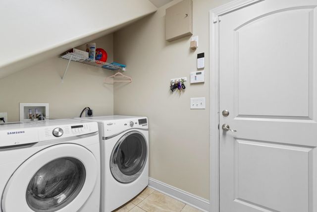 9060 Abingdon Dr., Myrtle Beach, SC 29579