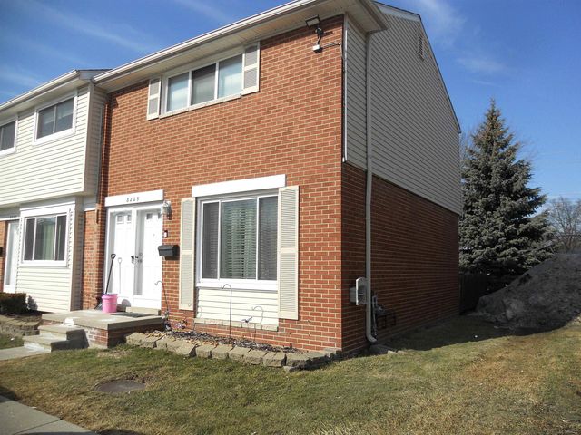 8225 DARTMOUTH Avenue, Warren, MI 48093