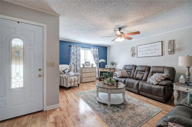 12 Wooddale Drive SW, Cartersville, GA 30120