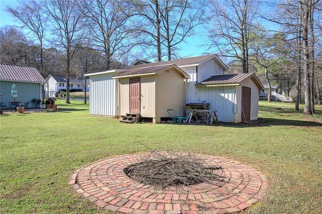 12 Wooddale Drive SW, Cartersville, GA 30120