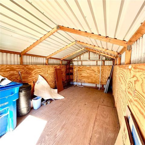 1215 W Crockett St, Beeville, TX 78102