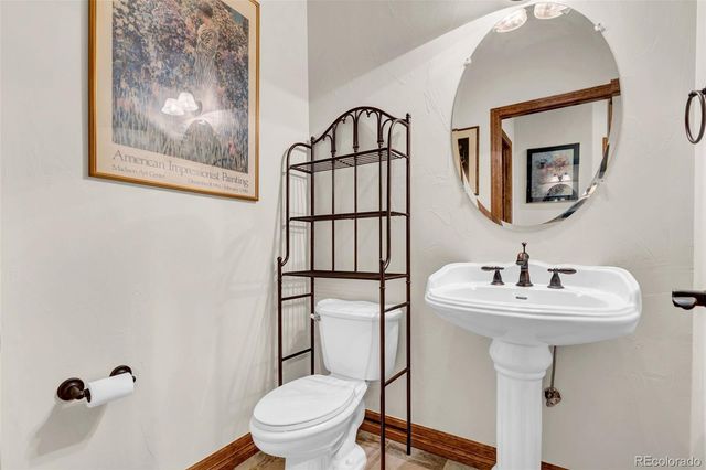 1860 S Manor Lane S, Lakewood, CO 80232