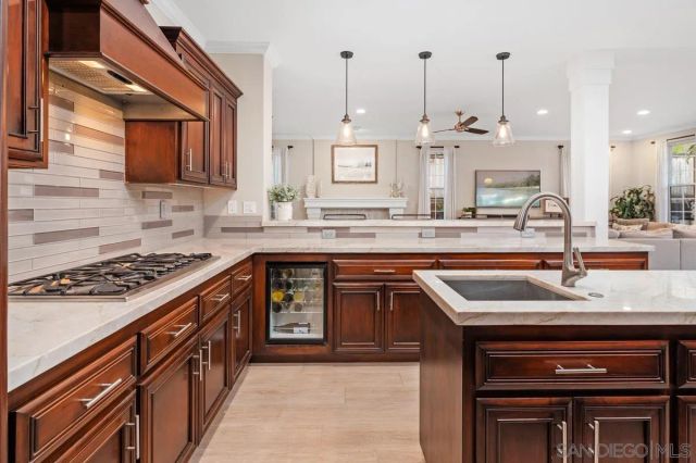 12524 Dormouse Rd, San Diego, CA 92129