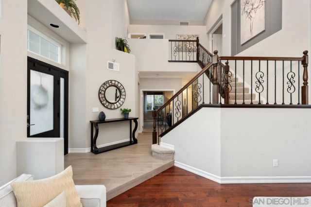 12524 Dormouse Rd, San Diego, CA 92129