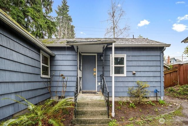 4618 S 3rd Avenue, Everett, WA 98203