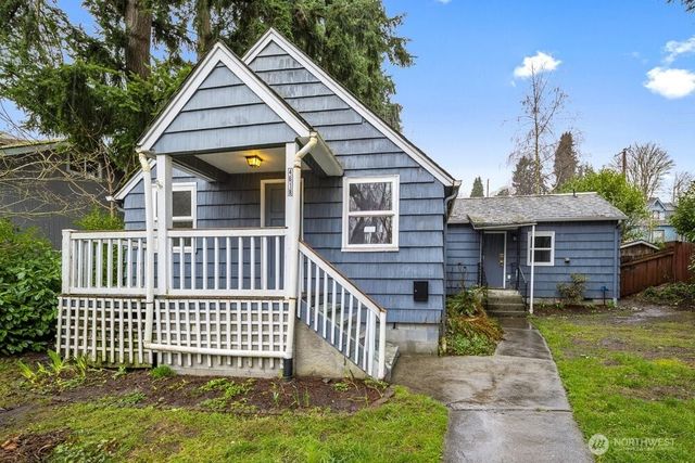 4618 S 3rd Avenue, Everett, WA 98203