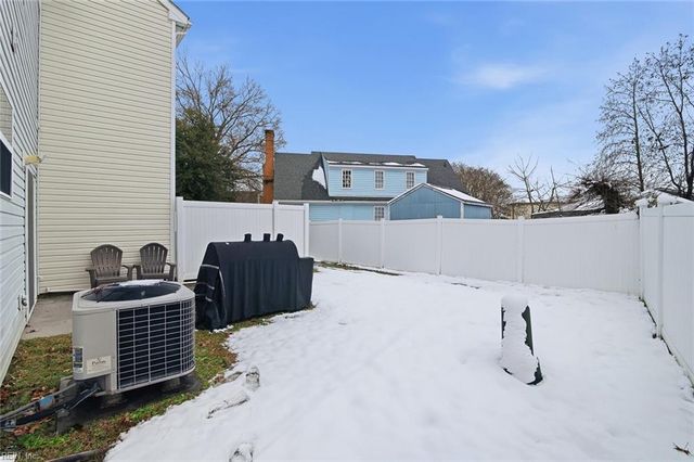 100 Chambers RD, Newport News, VA 23602