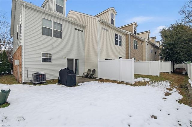 100 Chambers RD, Newport News, VA 23602