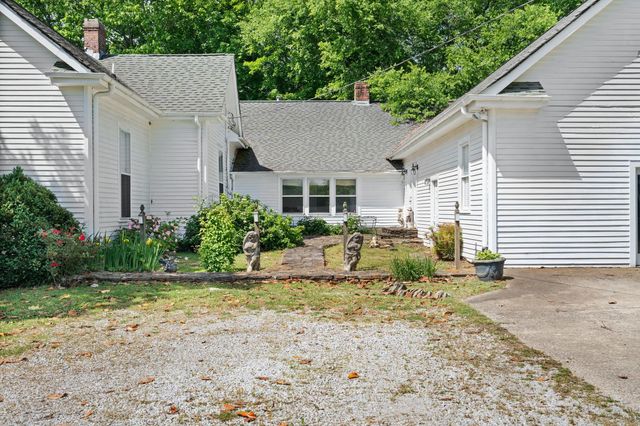 2033 Carters Creek Pike, Franklin, TN 37064