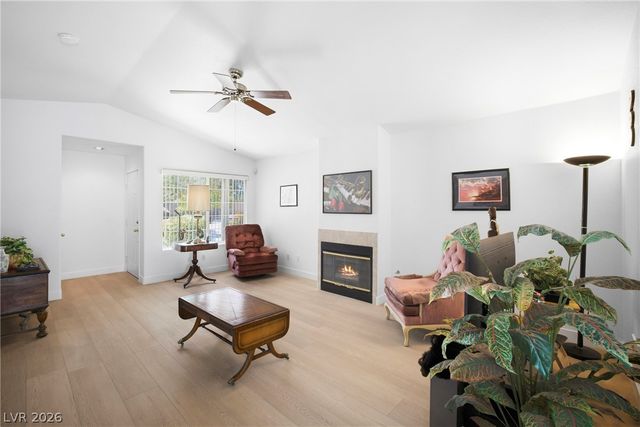 5449 Bugle Way 102, Las Vegas, NV 89108