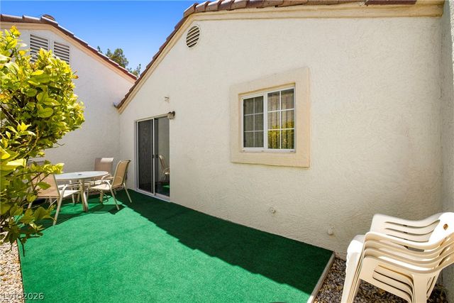 5449 Bugle Way 102, Las Vegas, NV 89108
