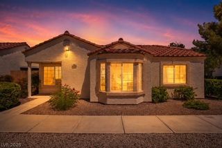 5449 Bugle Way 102, Las Vegas, NV 89108