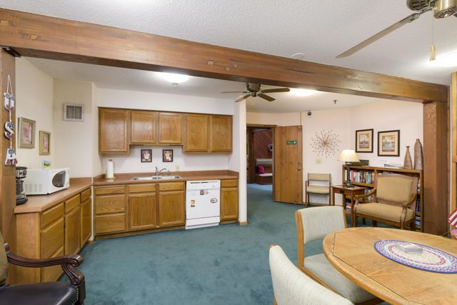 1011 41st Avenue NE 319, Columbia Heights, MN 55421