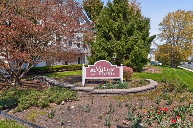 217 Prestwick Way, Edison, NJ 08820