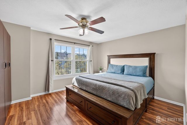 217 Prestwick Way, Edison, NJ 08820