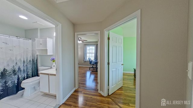 217 Prestwick Way, Edison, NJ 08820