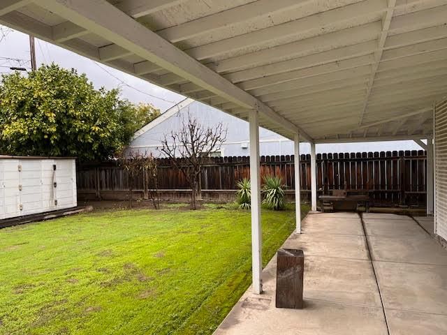 61 E Ellis, Stockton, CA 95204