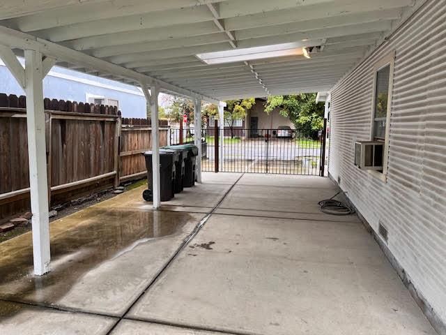 61 E Ellis, Stockton, CA 95204