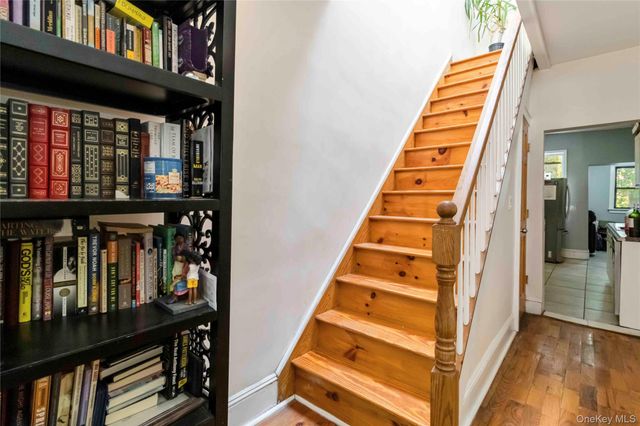 806 New Jersey Avenue, Brooklyn, NY 11207