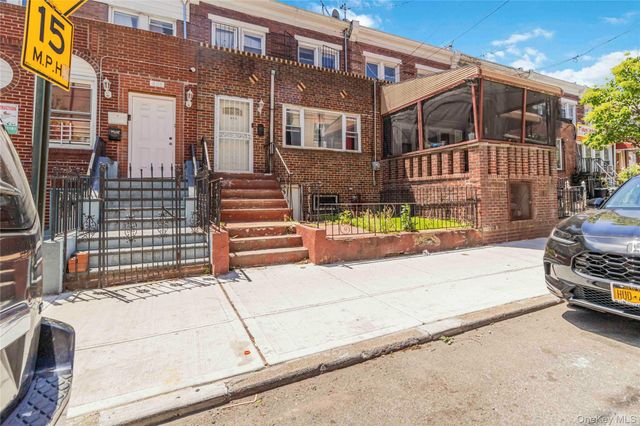 806 New Jersey Avenue, Brooklyn, NY 11207