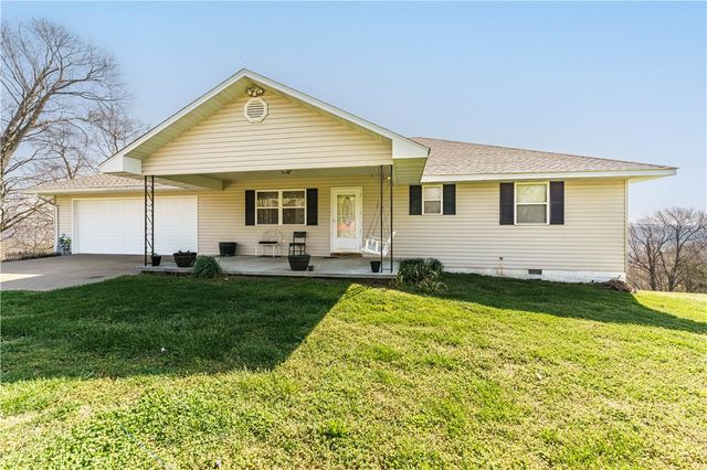 6390 County Road 302, Eureka Springs, AR 72632