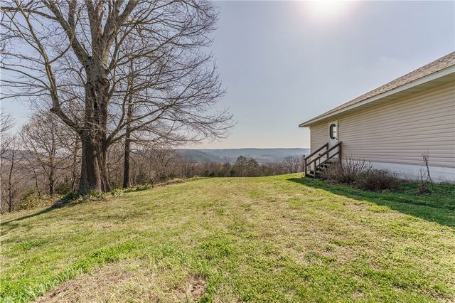 6390 County Road 302, Eureka Springs, AR 72632