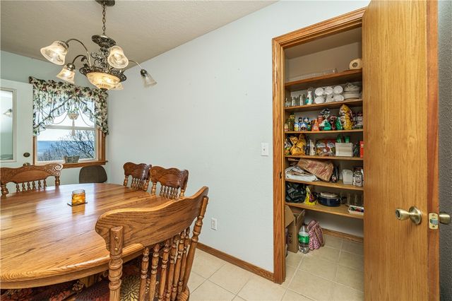 6390 County Road 302, Eureka Springs, AR 72632