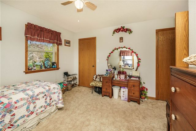 6390 County Road 302, Eureka Springs, AR 72632