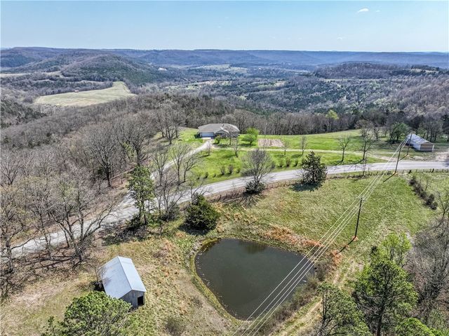 6390 County Road 302, Eureka Springs, AR 72632