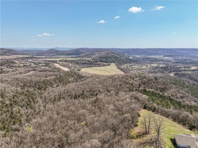 6390 County Road 302, Eureka Springs, AR 72632