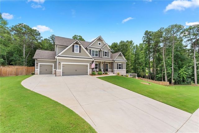 1081 Holly Drive, Loganville, GA 30052