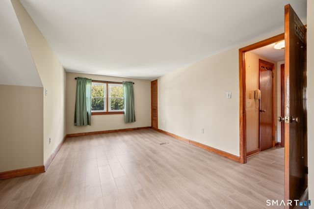 27 Baldwin Street, Meriden, CT 06451