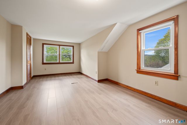 27 Baldwin Street, Meriden, CT 06451