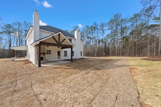 611 Lee Road 0334, Salem, AL 36874