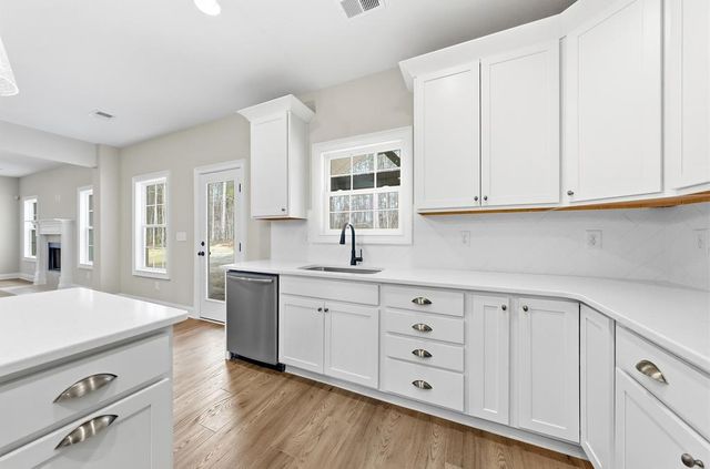 611 Lee Road 0334, Salem, AL 36874