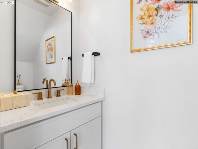 4992 Ne 26th Ave 3, Portland, OR 97211