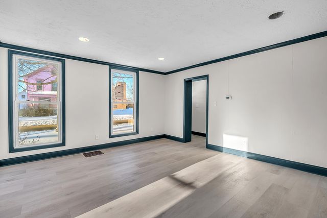 1112 Jefferson Avenue, La Porte, IN 46350