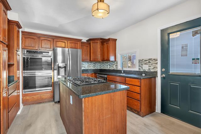 1112 Jefferson Avenue, La Porte, IN 46350