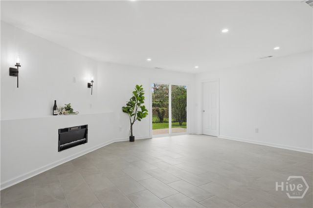 1504 Cathy Street, Savannah, GA 31415