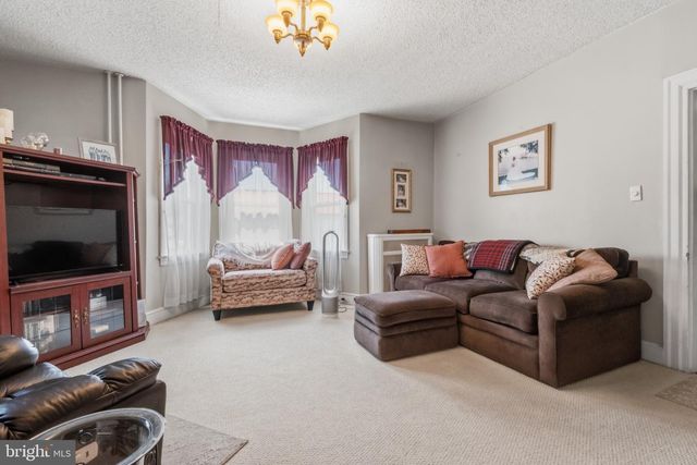 164 FRANKLIN ST, Swedesboro, NJ 08085