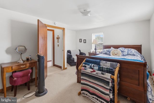 164 FRANKLIN ST, Swedesboro, NJ 08085